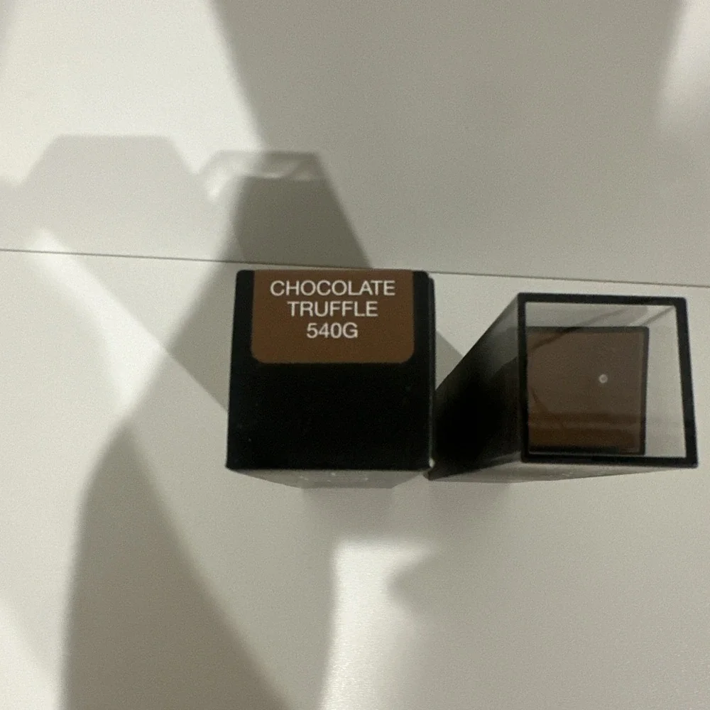 Huda Beauty Fauxfilter Skin Finish Foundation Stick Chocolate Truffle 540G